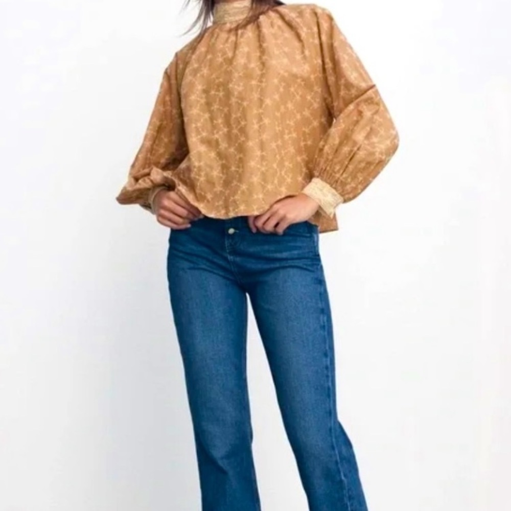 🆕 New With Tags Zara Tan Cottagecore Blouse with Lace Accents